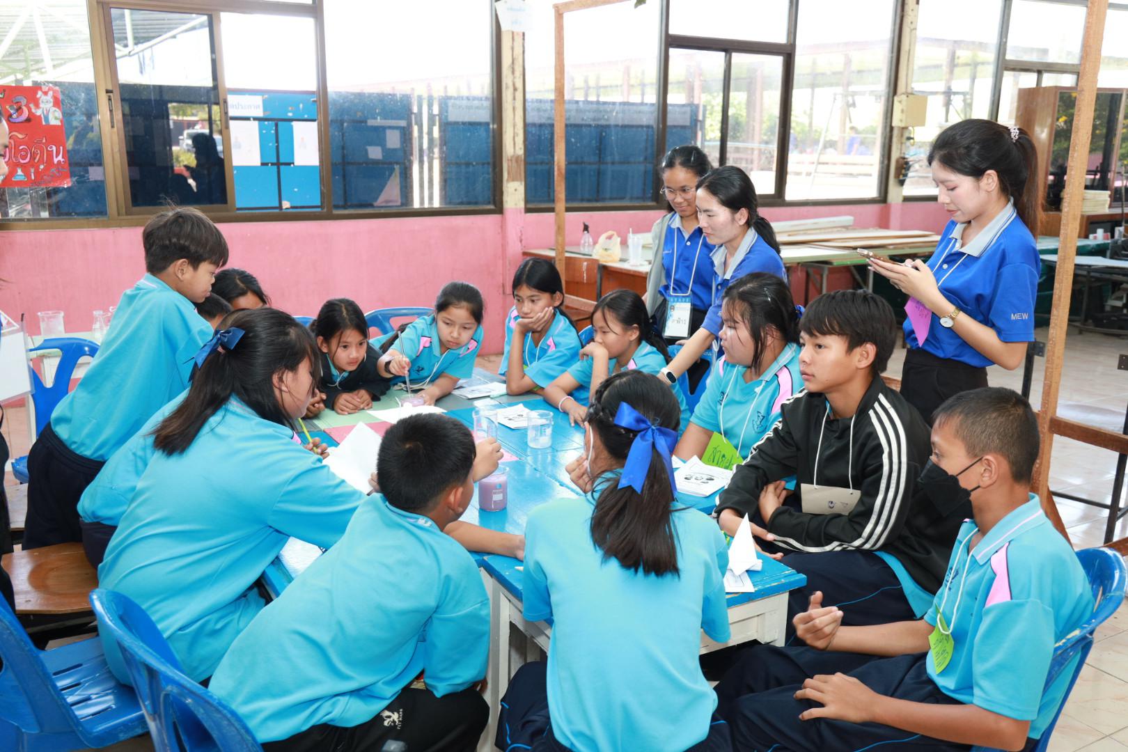 306. วันที่ 27 มกราคม 2569 โปรแกรมวิชาวิทยาศาสตร์ทั่วไป ได้จัดค่ายสเต็มศึกษาให้กับนักเรียนชั้นประถมศึกษาปีที่1-6 ณ โรงเรียนอนุบาลคลองขลุง จ.กำแพงเพชร